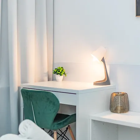 Miedzynarodowa 31a By Homeprime Apartament *