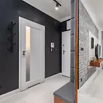 Miedzynarodowa 31a By Homeprime Διαμέρισμα *