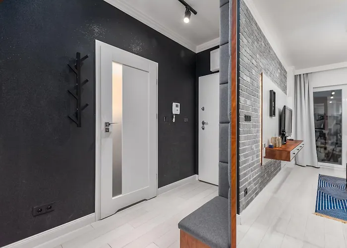 Miedzynarodowa 31a By Homeprime Apartment *